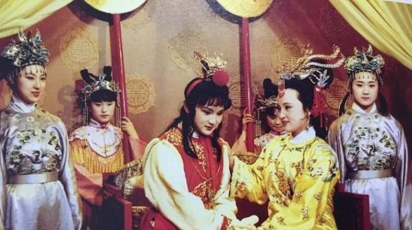 薛宝钗的性格分析