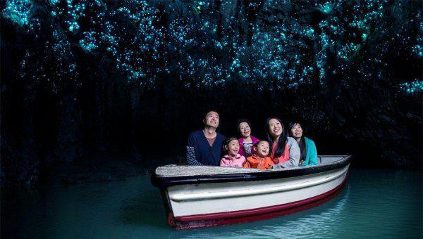 新西兰面积多少平方公里