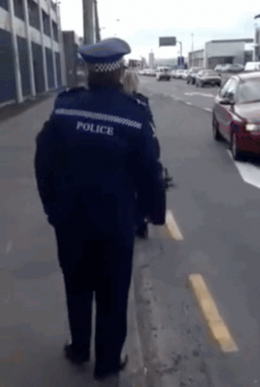 新西兰面积多少平方公里