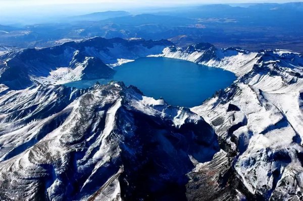 我国吉林长白山简介