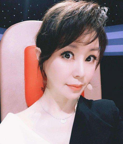 女歌唱家祖海的婚史简介