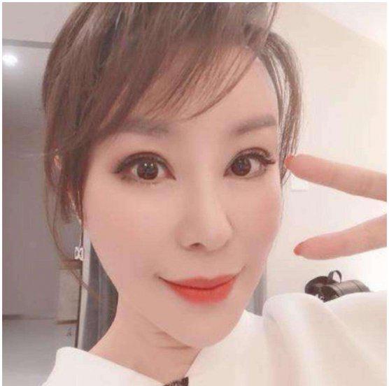 女歌唱家祖海的婚史简介