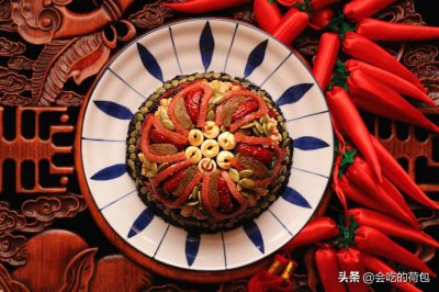 八宝饭的寓意及象征意义 为什么会出现在年夜饭的饭桌上