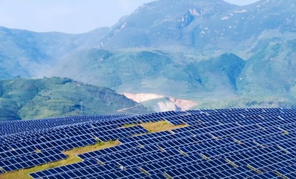 中国光伏发电十大名牌排行