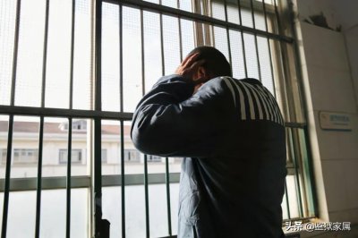 刑满释放回来需要办哪些事情 服刑人员出狱后抓紧办这些事