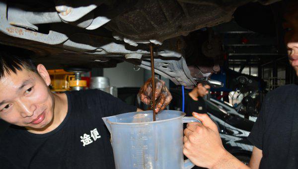 变速箱坏的四个征兆