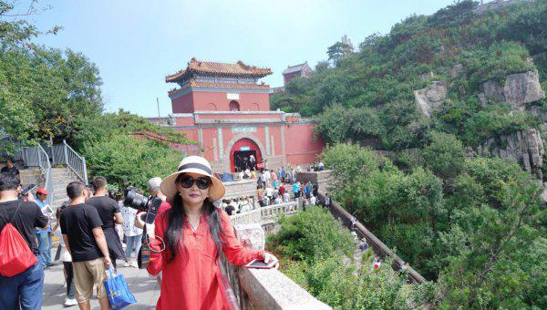 泰山多高有多少米