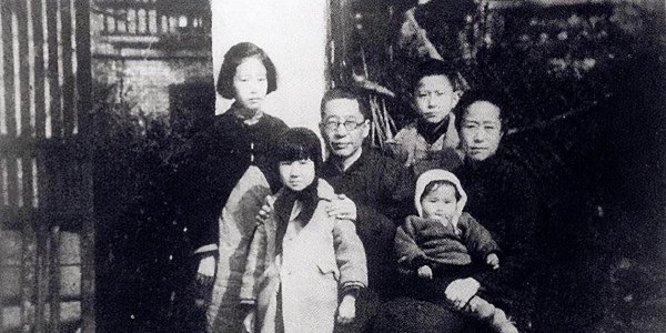 作家老舍活了多少岁