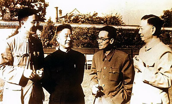 作家老舍活了多少岁