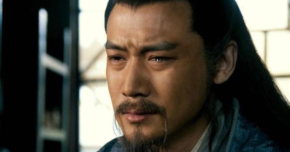 挥泪斩马谡的主人公是谁