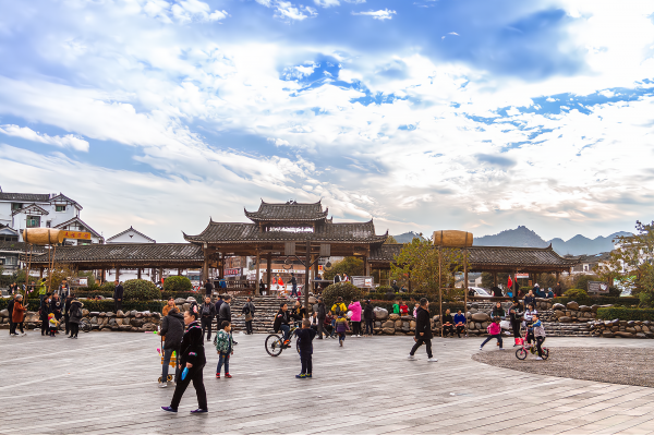 西江千户苗寨多大面积