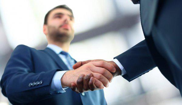 握手时间一般几秒合适