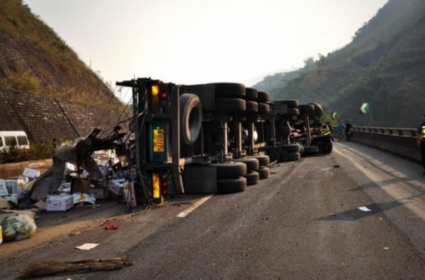 昆磨高速27公里长下坡在哪里