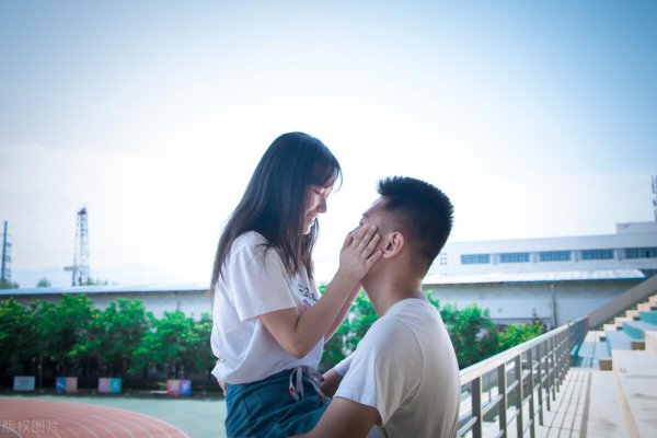 表白确认关系送什么礼物合适