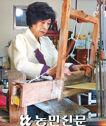 韩国传统女性服饰赤古里