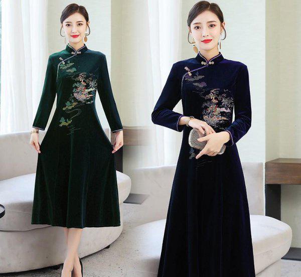 女儿出嫁妈妈穿什么服装合适