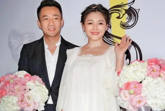 大s第一个丈夫是谁