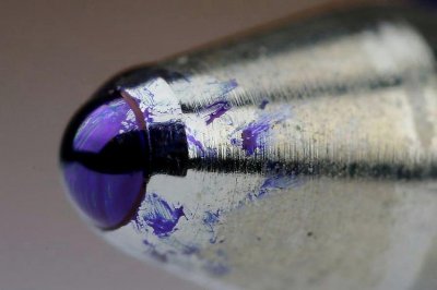 圆珠笔芯中国能造吗 圆珠笔头建造难度到底有多高