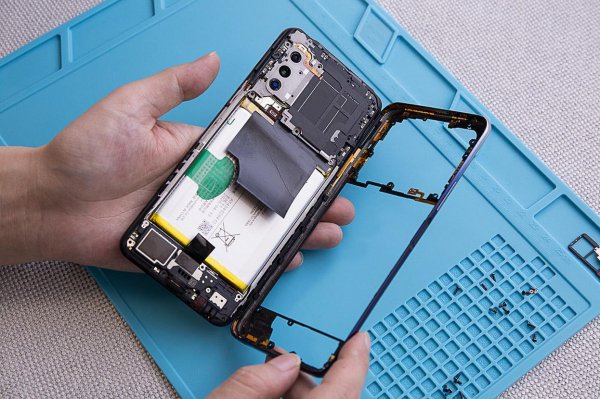 手机自动关机是什么情况