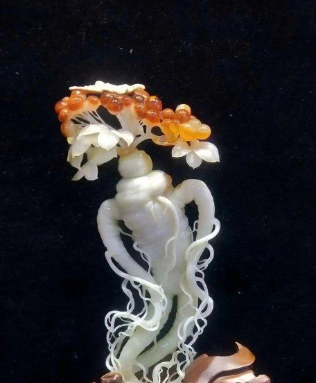 岫玉为什么只卖几十元