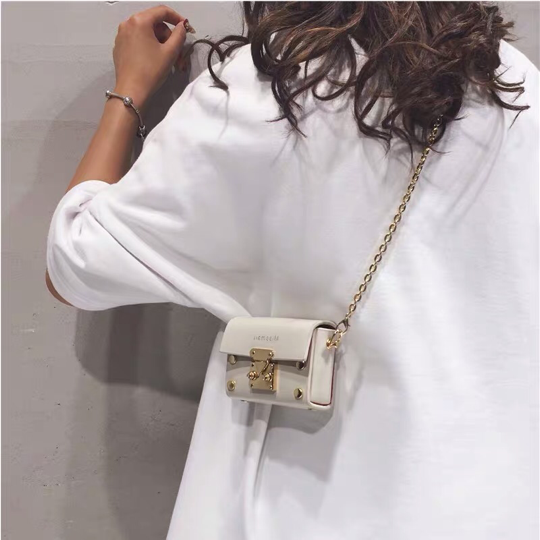 白色皮包脏了怎么清洗小妙招