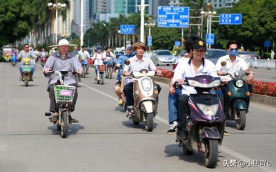 电动车锂电池寿命一般是几年 汽车蓄电池使用寿命