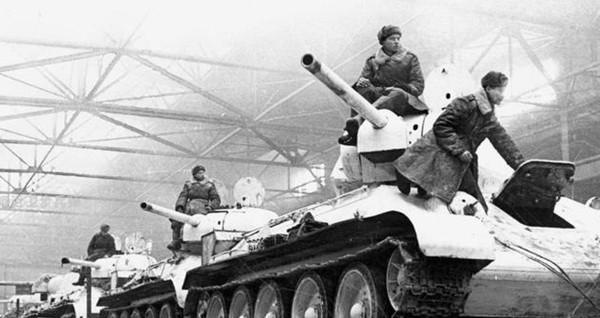 莫斯科保卫战和斯大林格勒战役相同点