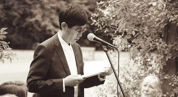 中国诗人北岛简介资料