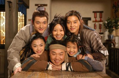 演员范明个人资料简介 范明与二婚妻子的幸福婚姻生活