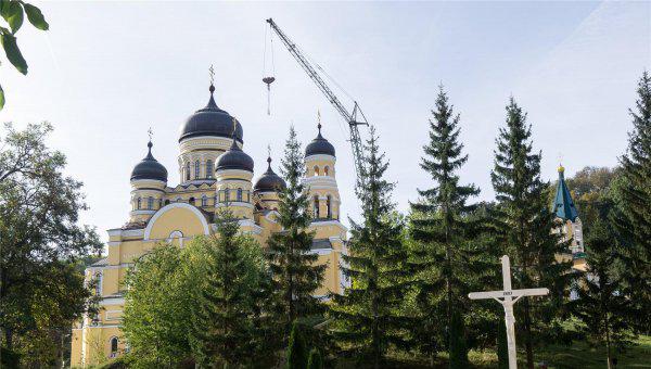 摩尔多瓦人口面积是多少