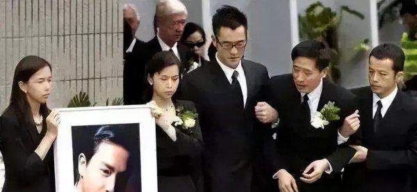 唐鹤德妻子简介