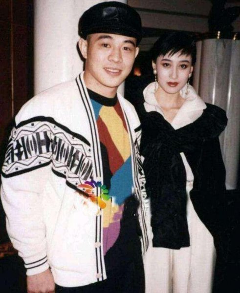 李连杰前妻黄秋燕现状如何