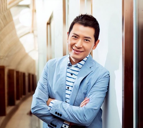 戴军的个人资料简历