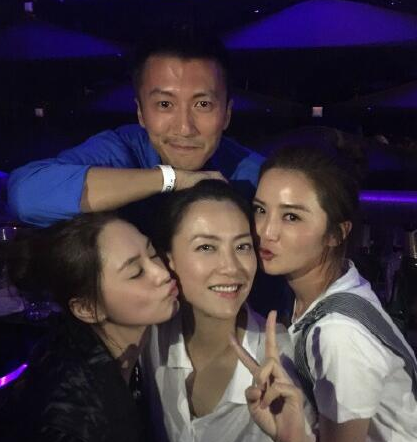 谢霆锋经纪人是谁