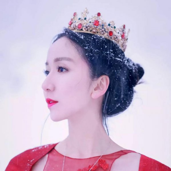 爱情公寓胡一菲是谁扮演的