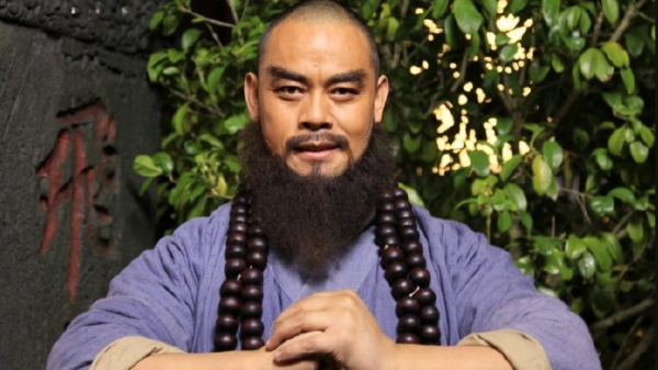 晋松个人资料简介