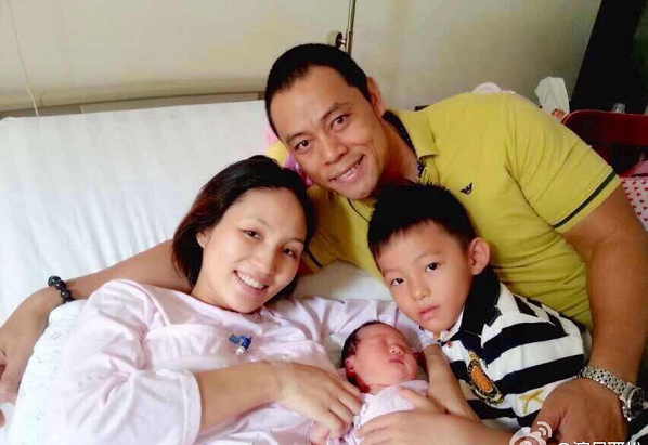 晋松个人资料简介