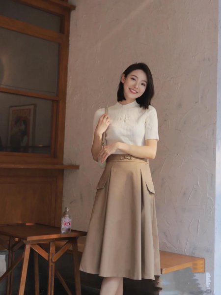 卡其与驼色哪个显老