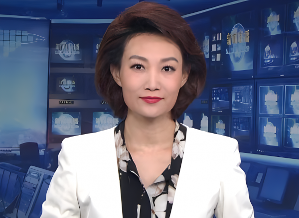 主持人李梓萌个人资料简介