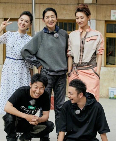 主持人李梓萌个人资料简介