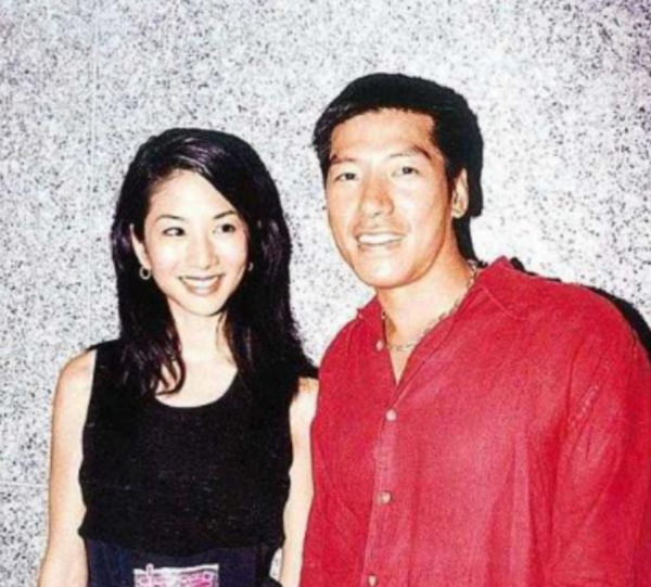 演员张耀扬犯什么事了