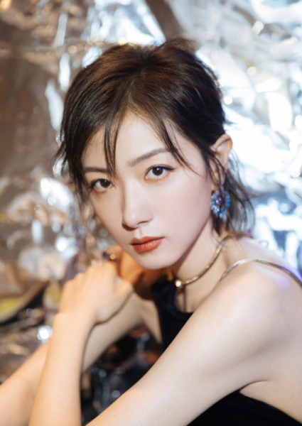 女演员万茜个人资料简介