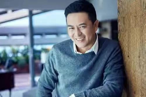 王海燕和张嘉译怎么认识的