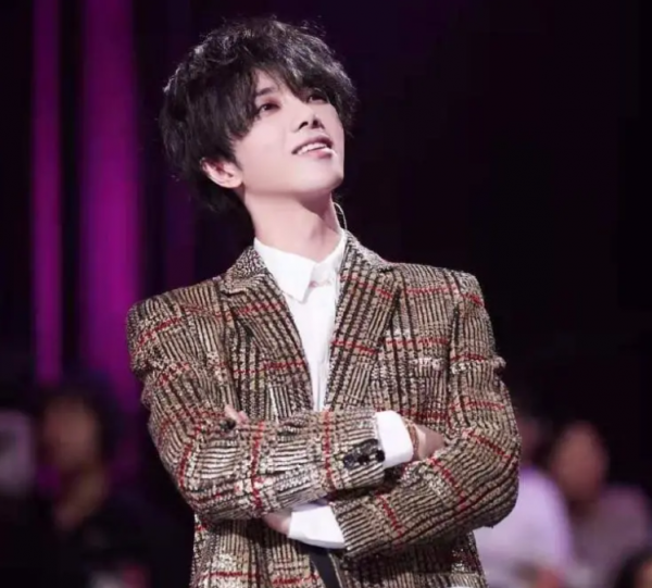 华晨宇有钱到什么程度