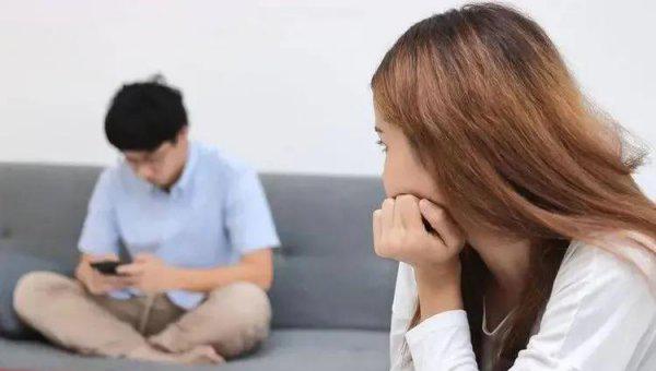 一个男生很下头的表现有哪些