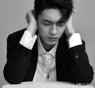 秦霄贤个人资料简介 相声演员秦霄贤出生家事及事业经历