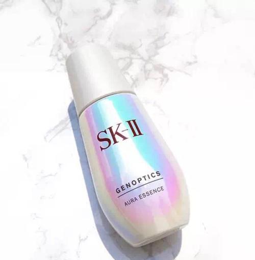 小灯泡和小银瓶哪个祛斑效果好