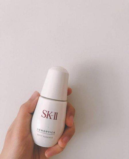 小灯泡和小银瓶哪个祛斑效果好