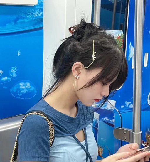 男的喜欢打击和损女生的原因