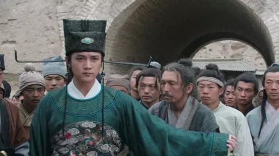 一门三父子指的是谁